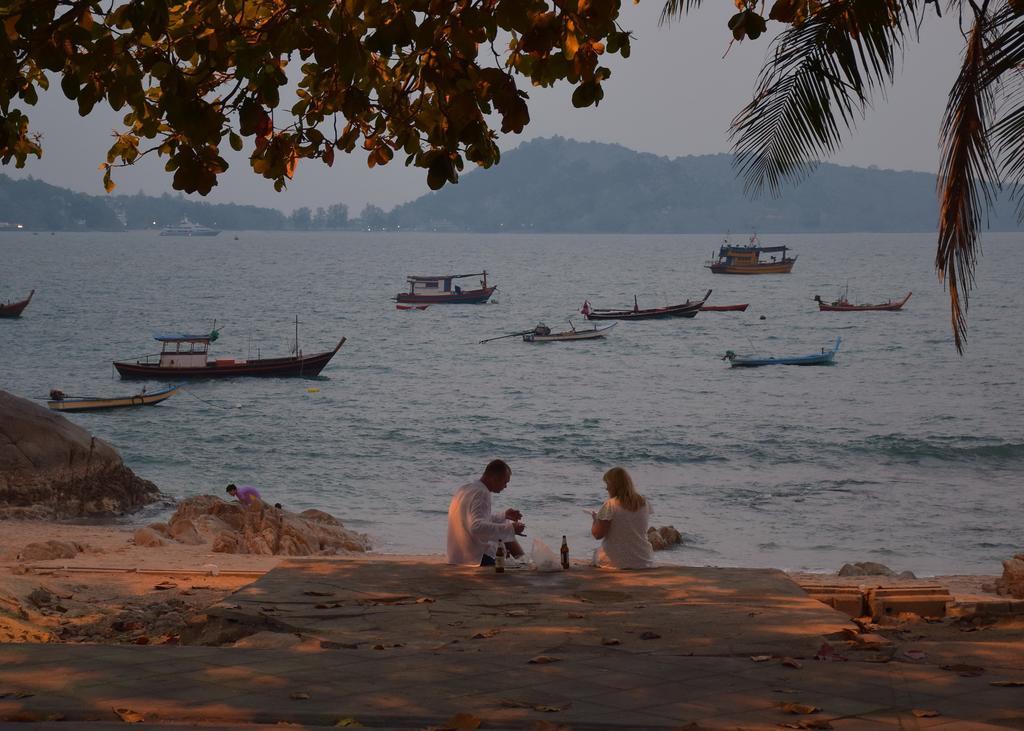 卡利姆公寓 Patong 外观 照片